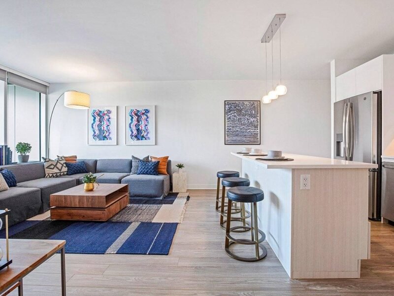 1br - Beautiful 1bed in Lincoln park with awesome amenities