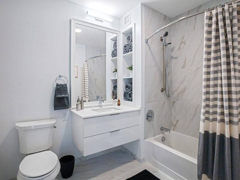 1br - Beautiful 1bed in Lincoln park with awesome amenities