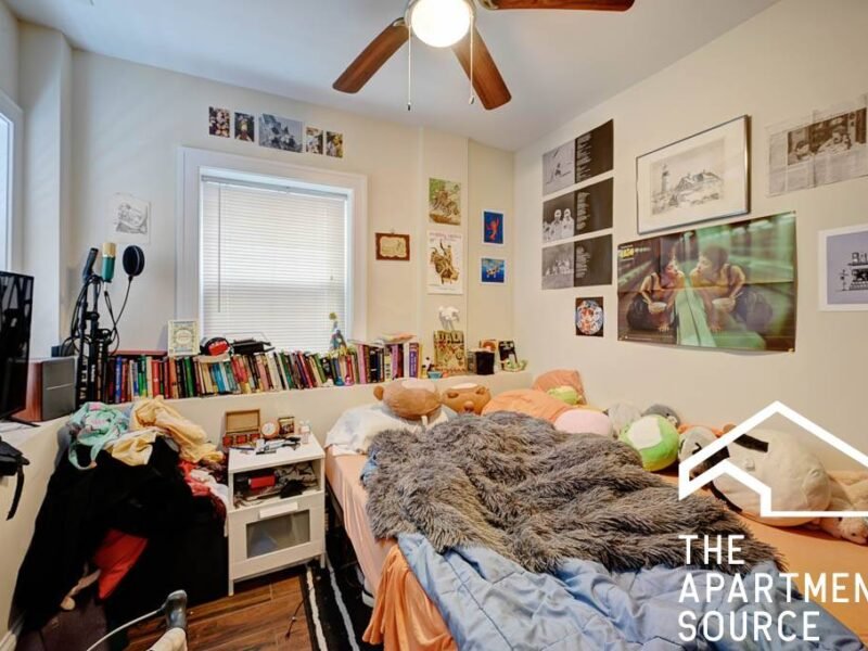 4br - 4BA2.5BA in Lincoln Park!